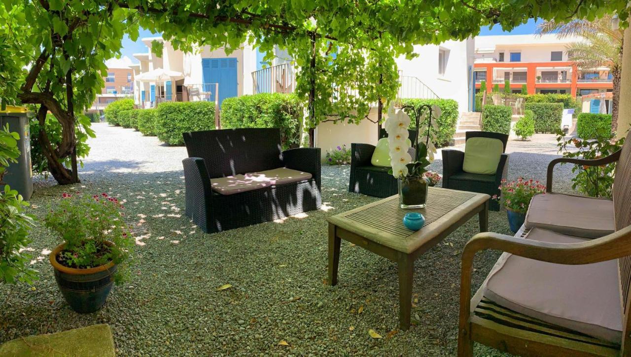 Hotel L'Etape Villeneuve-Loubet Exterior foto
