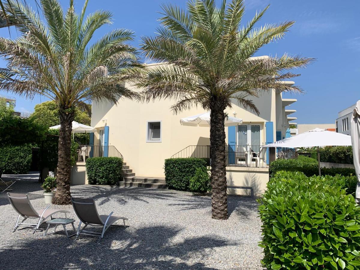 Hotel L'Etape Villeneuve-Loubet Exterior foto