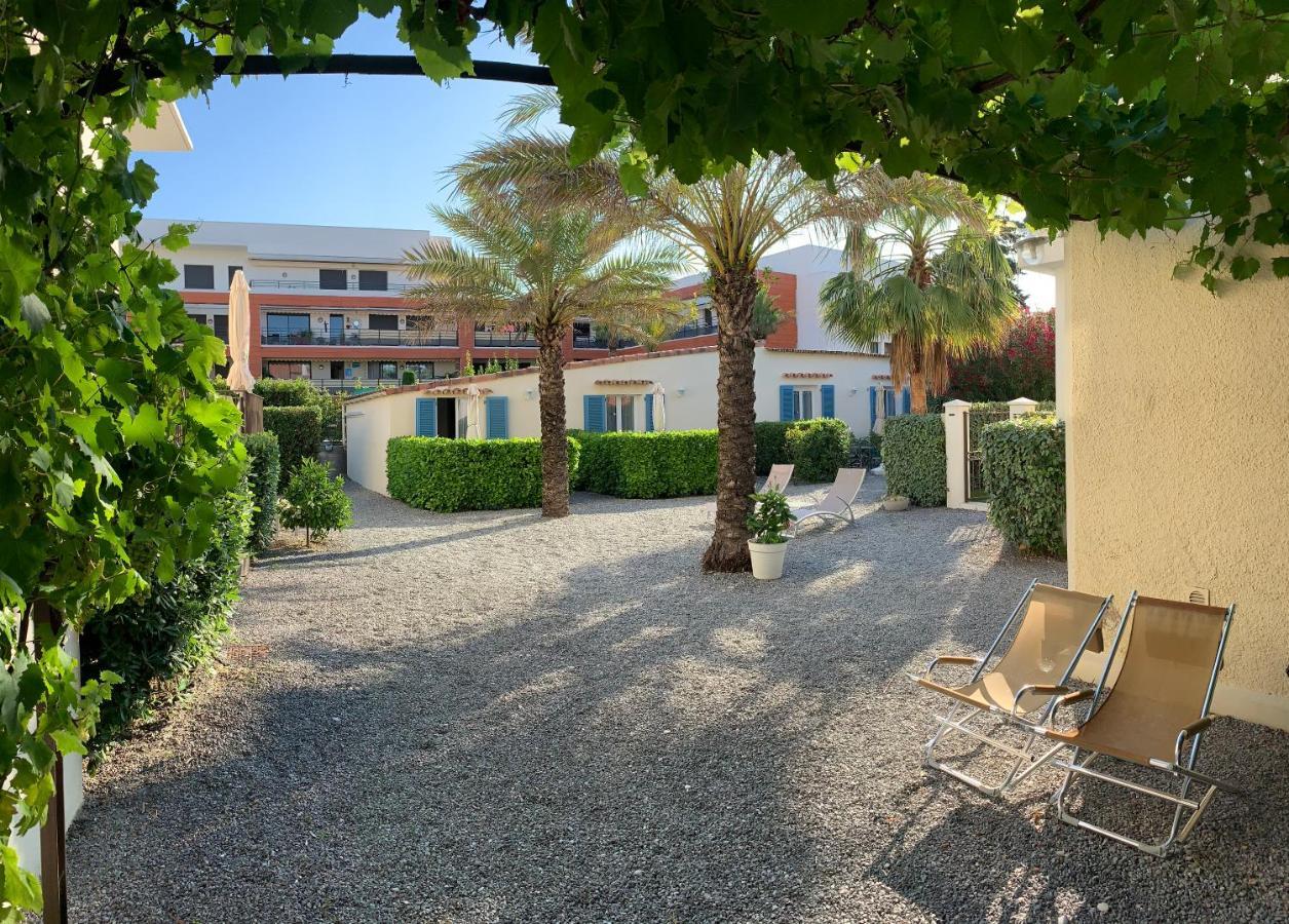 Hotel L'Etape Villeneuve-Loubet Exterior foto