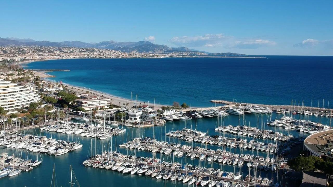 Hotel L'Etape Villeneuve-Loubet Exterior foto
