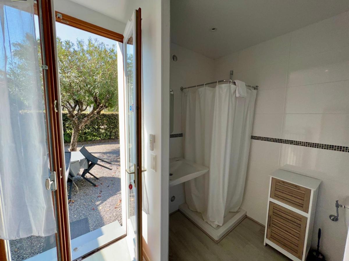 Hotel L'Etape Villeneuve-Loubet Exterior foto